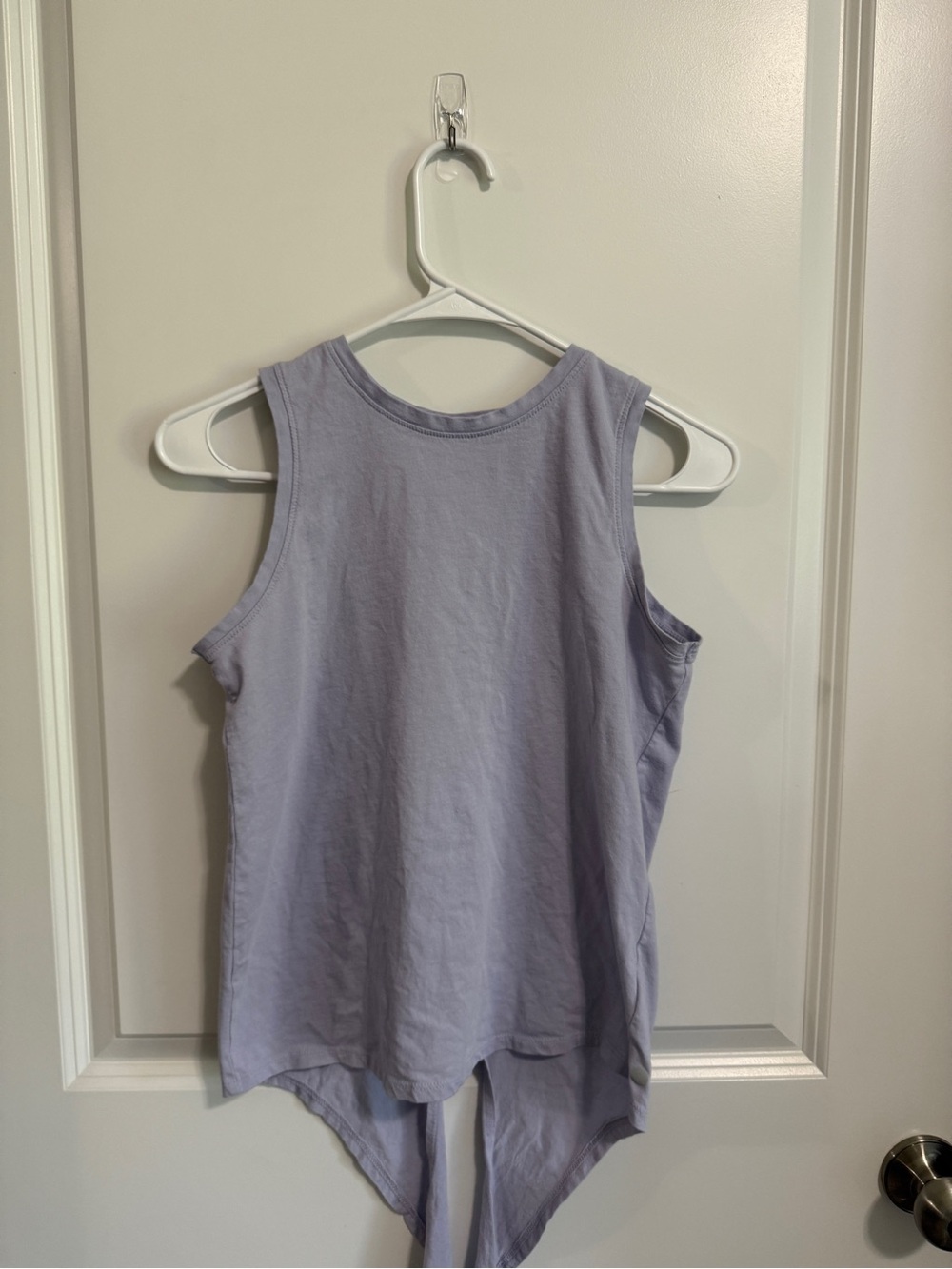 Sleeveless Lavender Tie-Back Tank Top